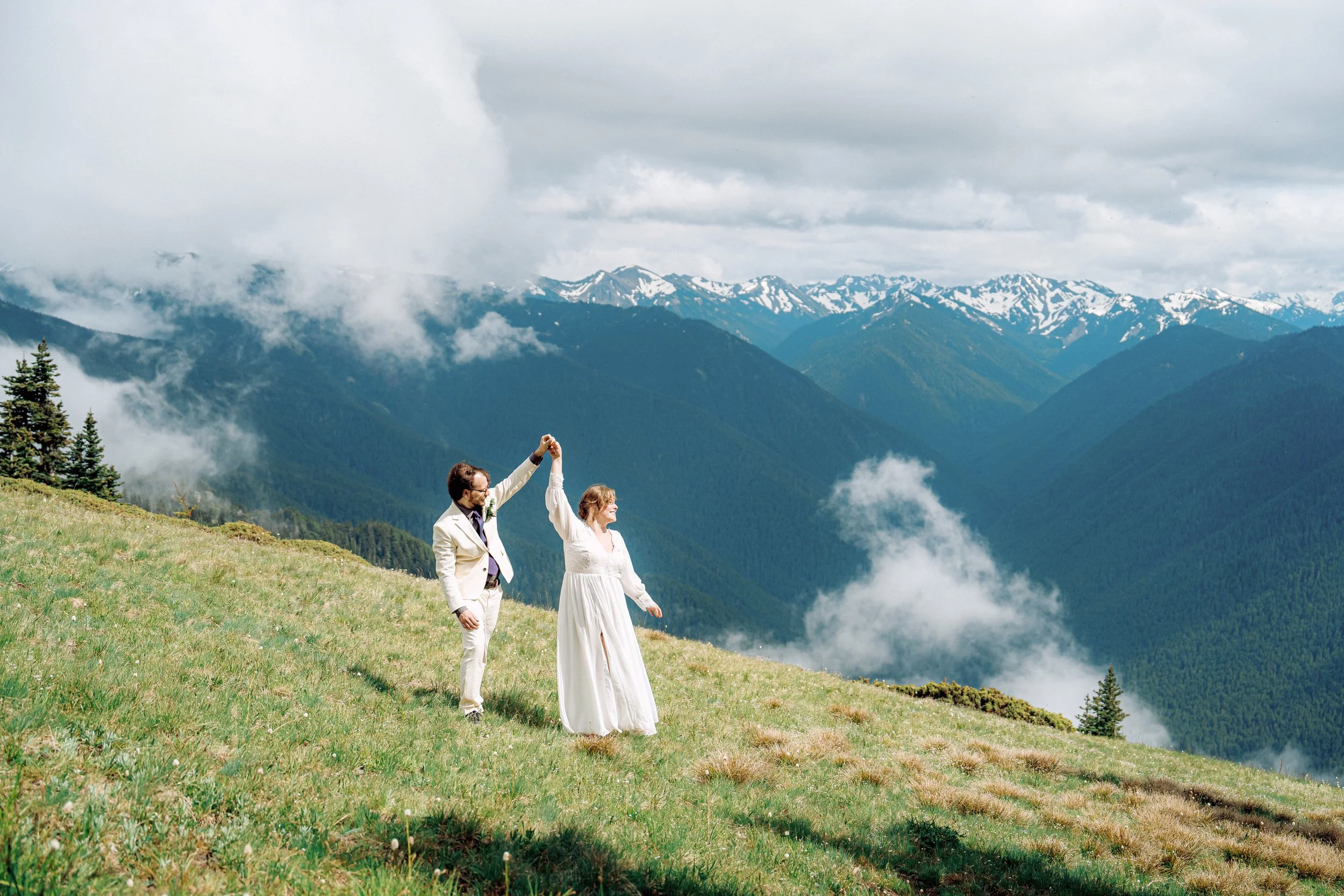 From Foggy Shores to Mountain Light: Olympic National Park Elopement Guide, Locations, and Inspiration
