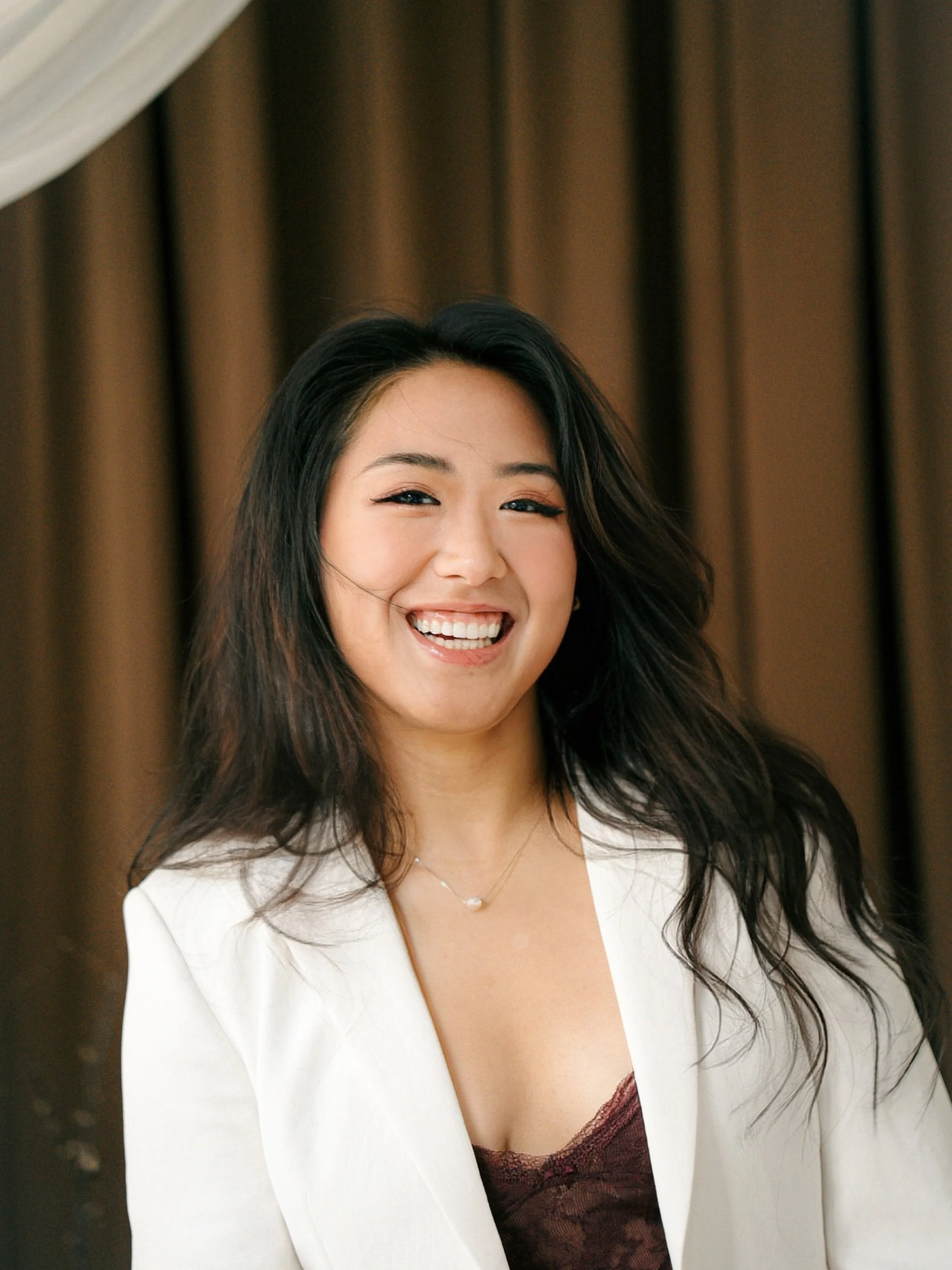 A few portraits for Faye&rsquo;s upcoming birthday!! Had so much fun in the studio while shooting this 🤍
.
.
.
#seattlephotographer #seattleportraitphotographer #studiophotoshoot #birthdayphotoshoot