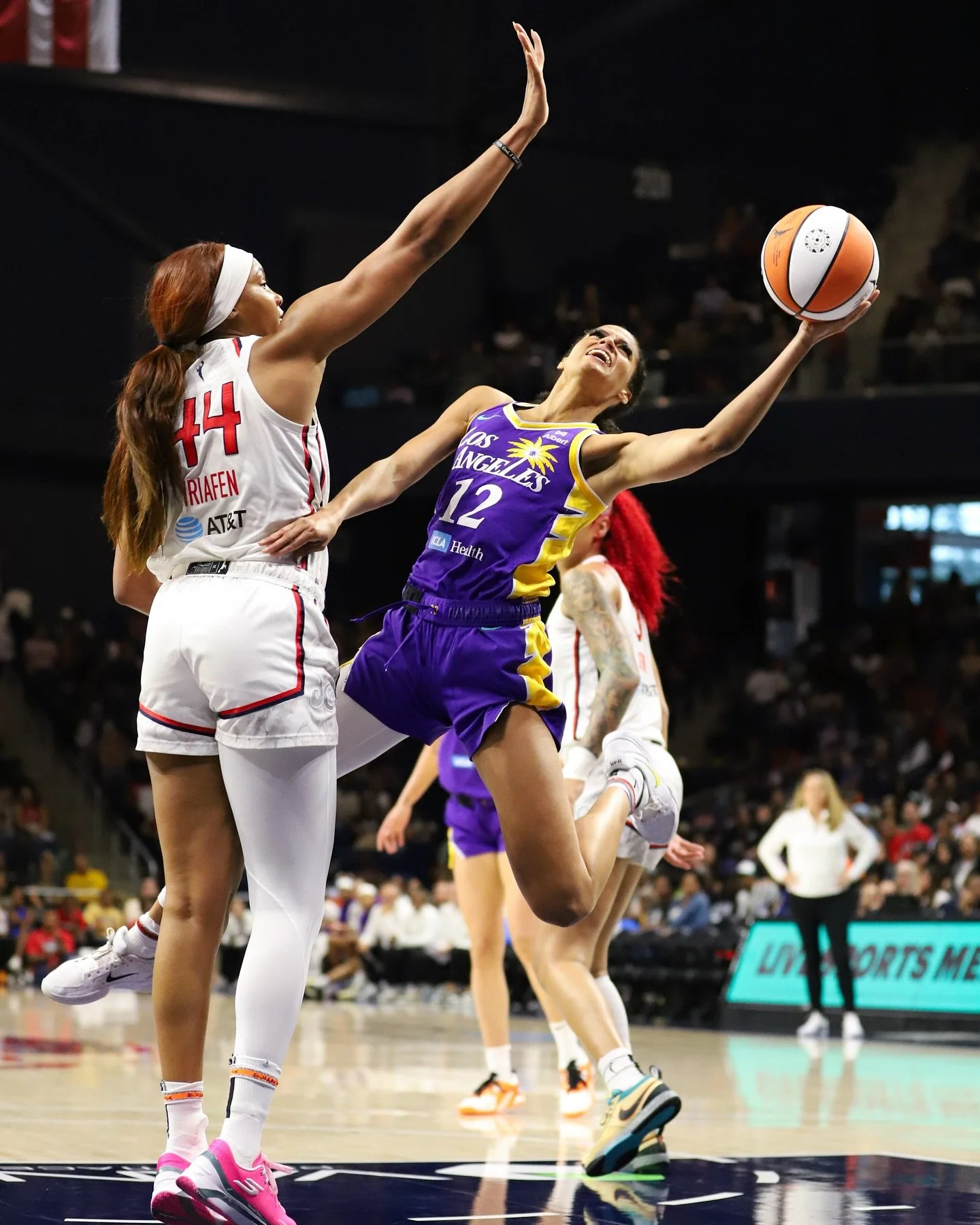 Mystics vs Sparks 7/22/25 ❤️ Currently catching up on posting images from my previous games, but last night was officially my last game of the WNBA season🥹 I always have the best time spending my summers in DC and noticed my work improving every gam