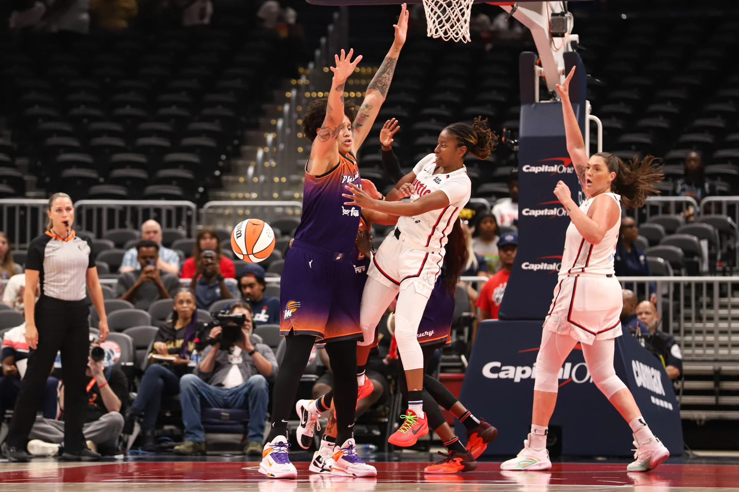 Washington Mystics vs Phoenix Mercury 06/18/2024
