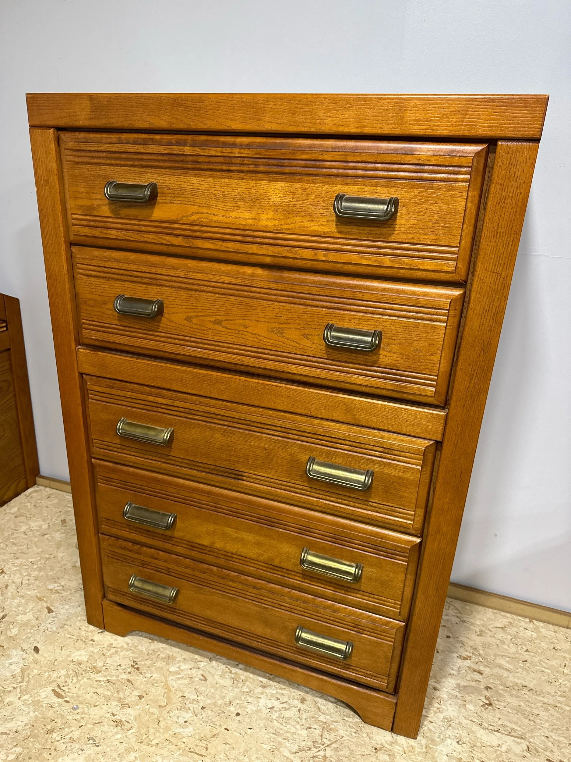 Inventory — Tam's Treasures Vintage Shop