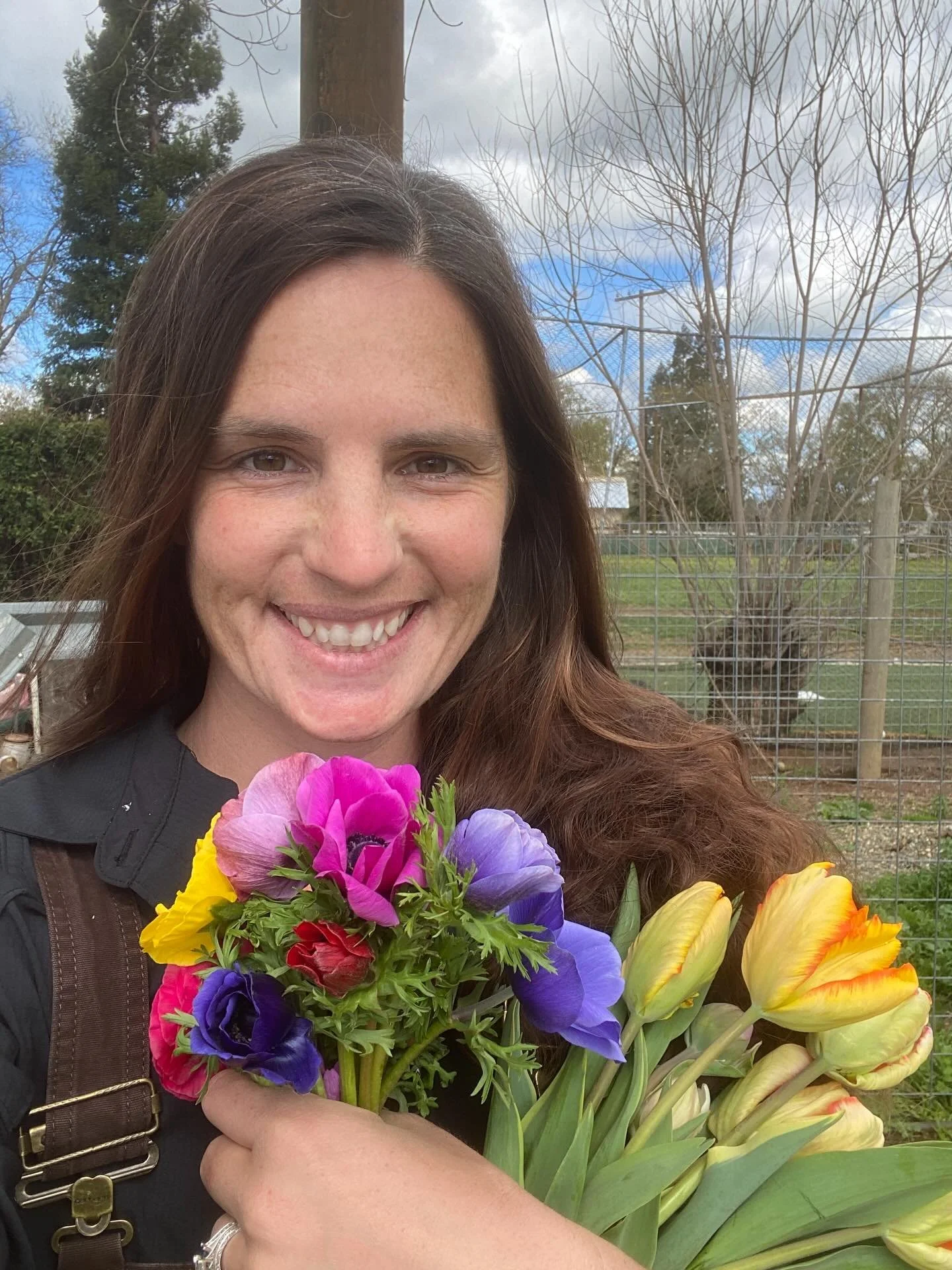 Happy Earth Day, friends! 💐🌎💗

Did you know I used to be a wildlife biologist? 🦓 
 
Yup, I have a master&rsquo;s in wildlife conservation and ecology, which makes Earth Day one of those days that&rsquo;s always been important to me. 
 
Long befor