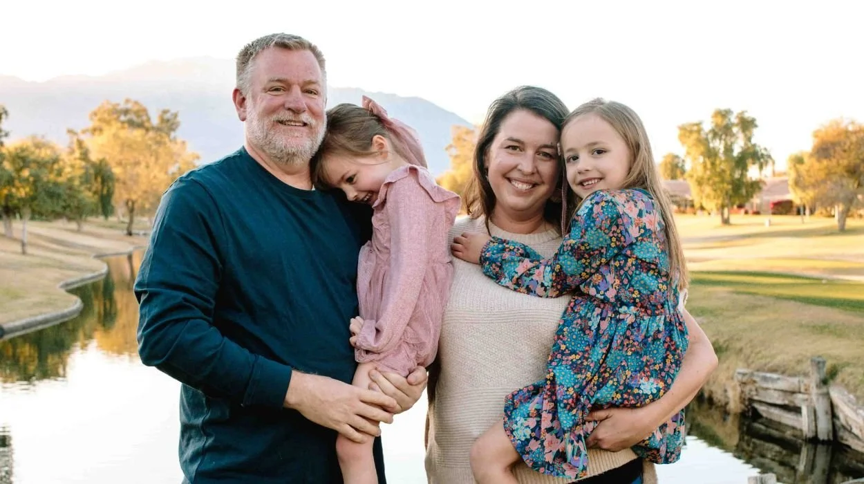 Warrenton Virginia family and wedding photographer Amanda Kahnell with her husband and daughters.