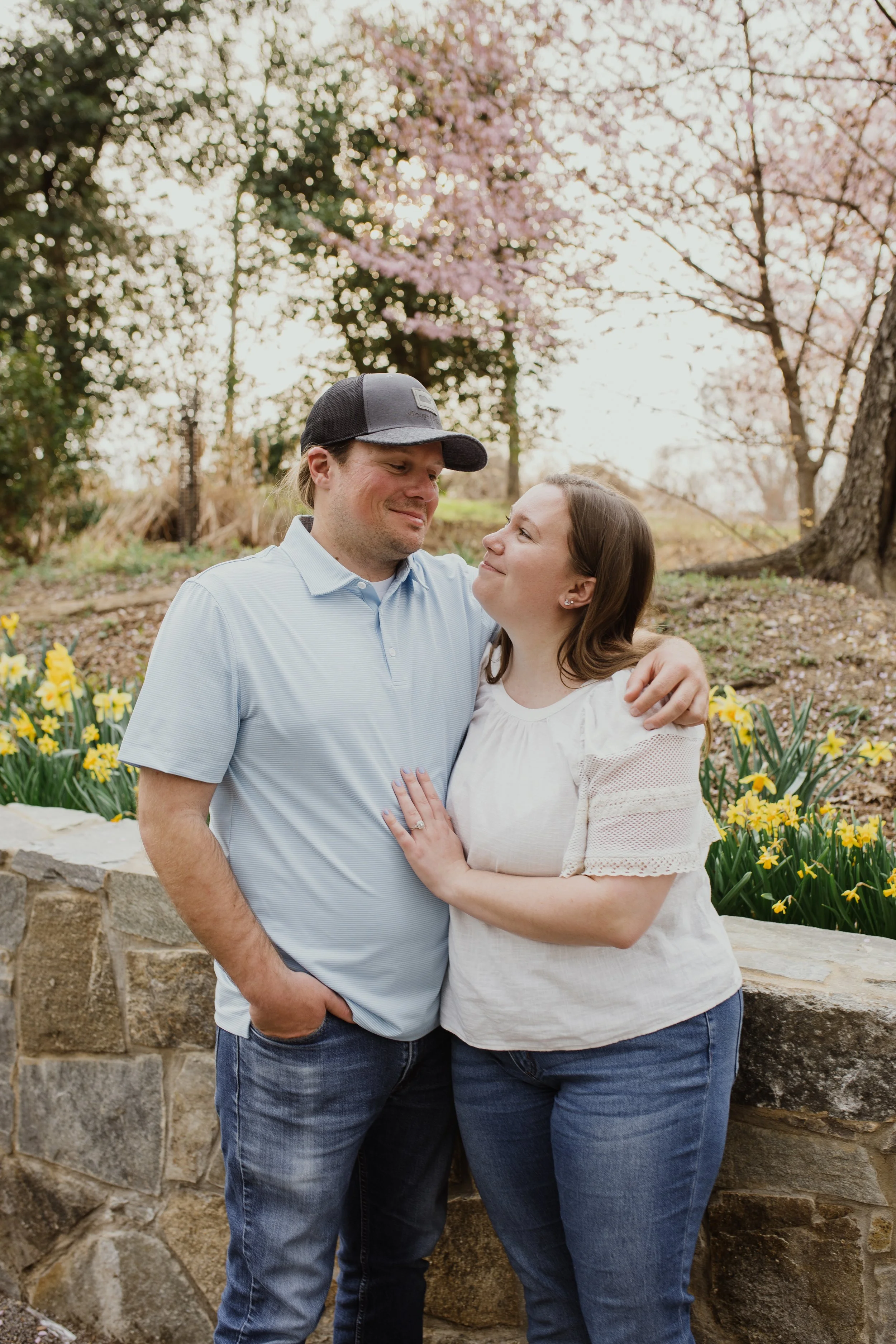 alexandria-virginia-spring-engagement-session-daffodils-cherry-blossoms.jpg