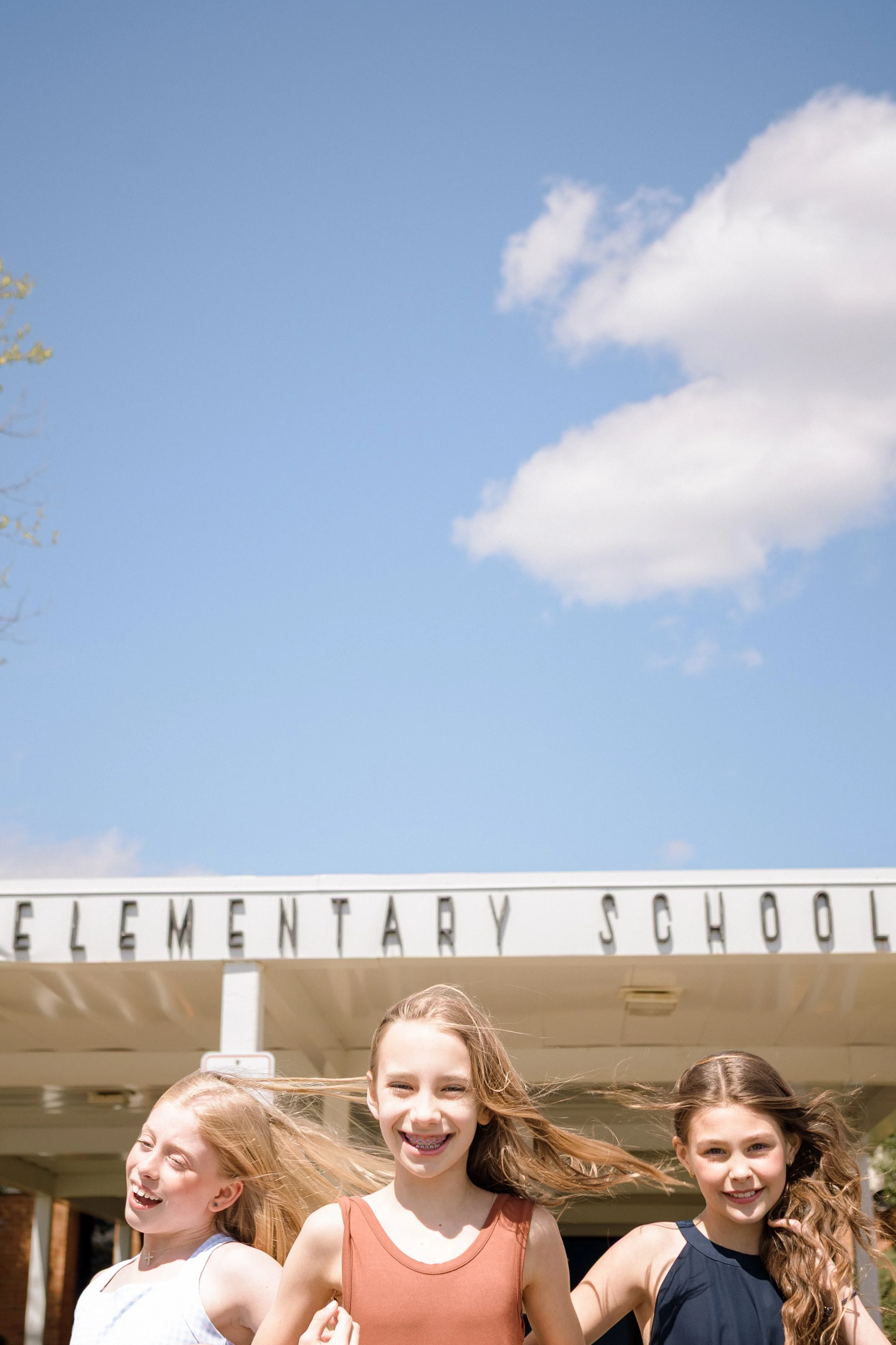 Three girls taking friend portraits in northern virginia.