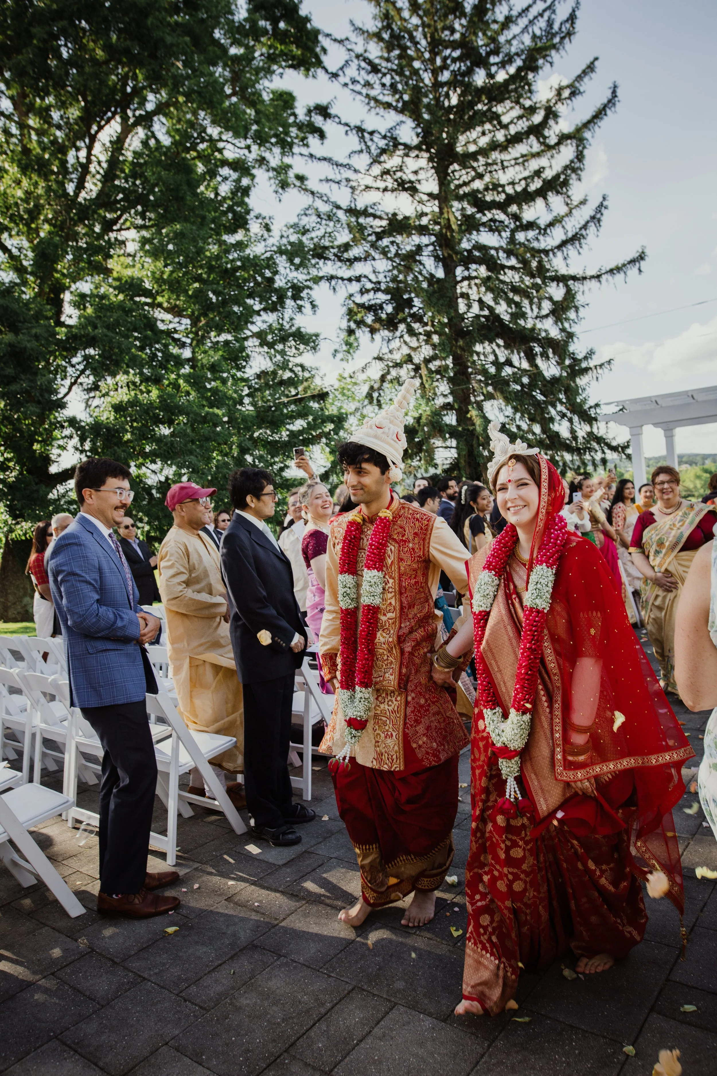 Rasberry Plain recessional of bride and groom.