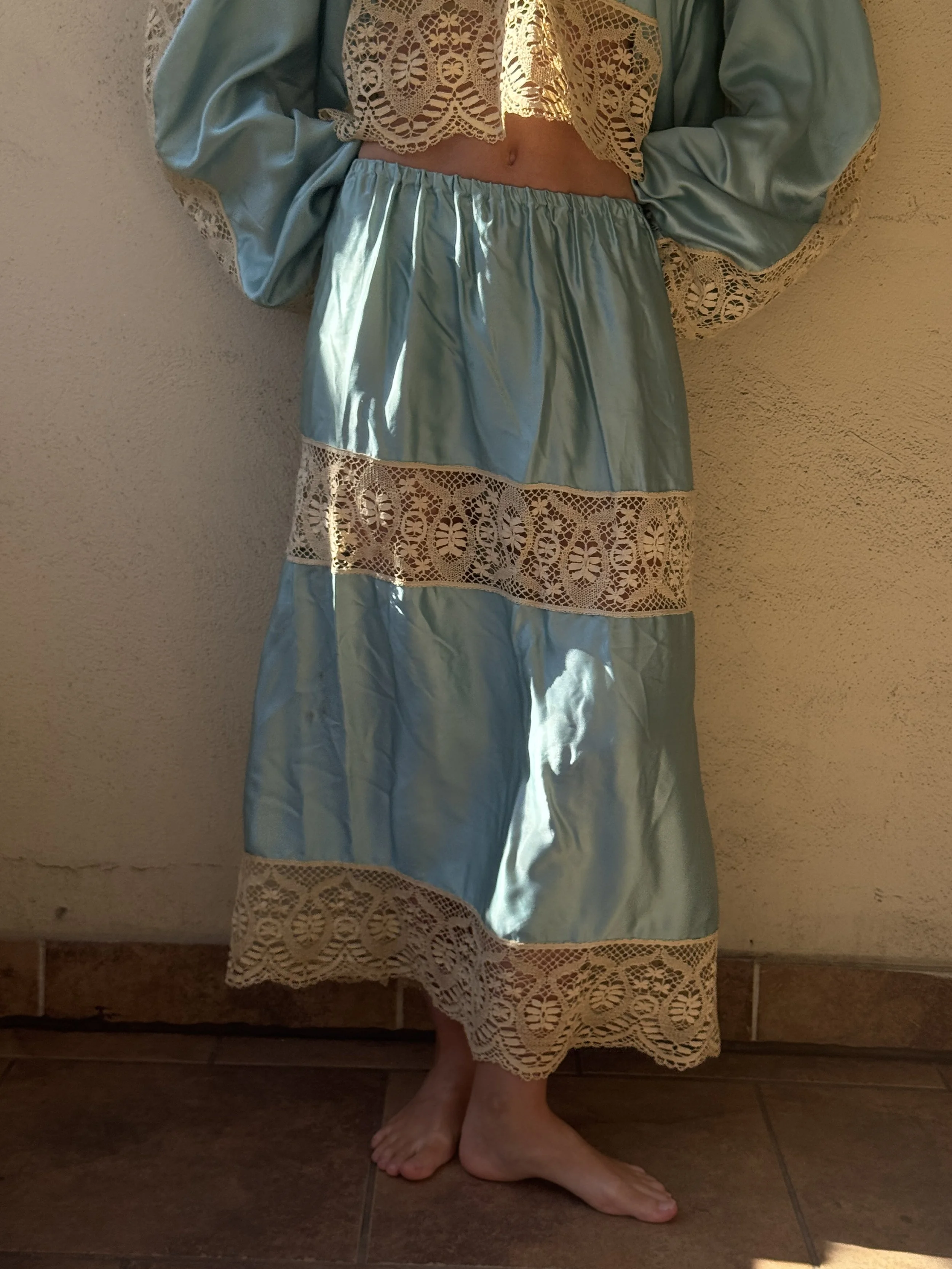 the Birdy Skirt [Blue Silk]