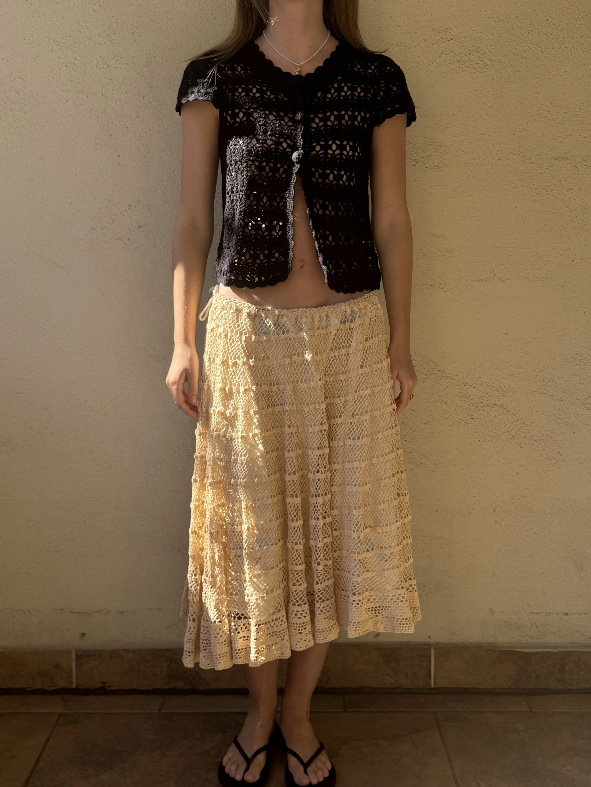 the Birdy Skirt [Tan Crochet]