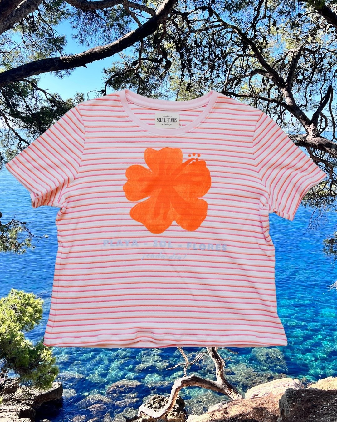 the Flores top no. 1