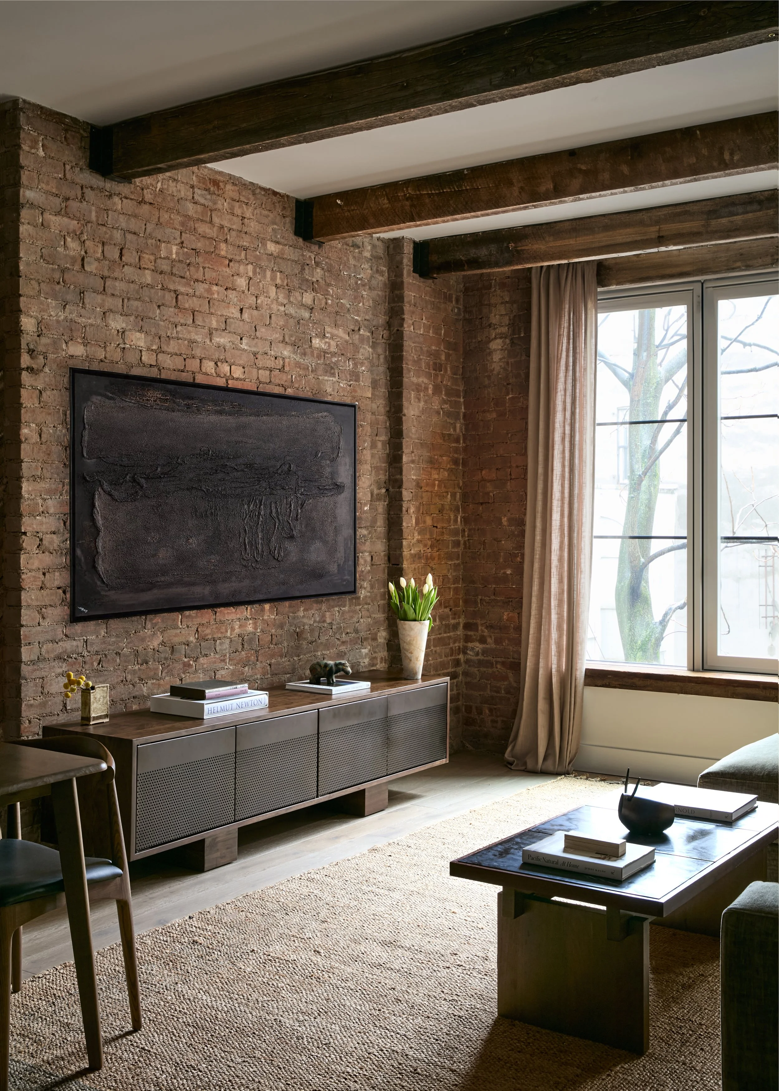 EFuerniss_SimoneX_61Rivington_2511 copy LIVING ROOM EDIT copy (1).jpg