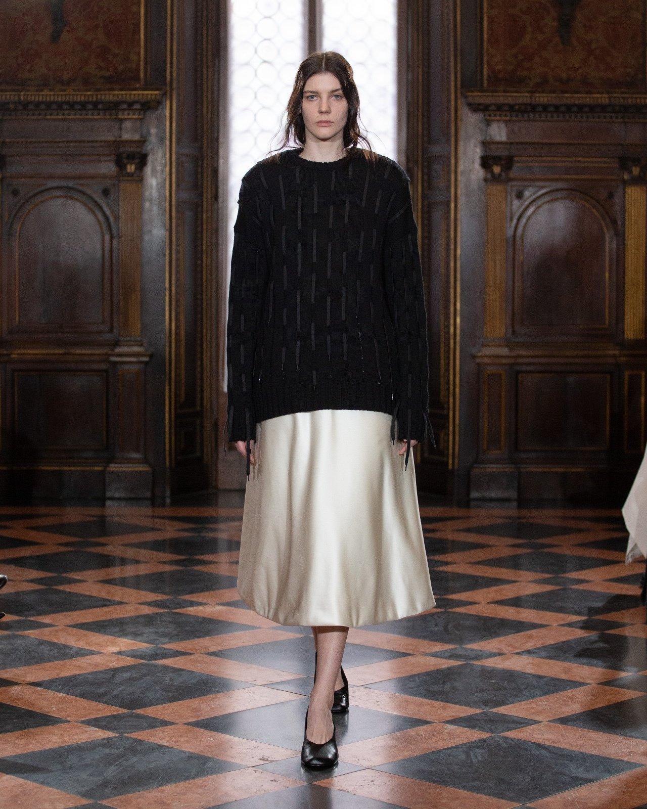 InstitutionbyGalibGassanoffFW25_4x5_Look15.jpg