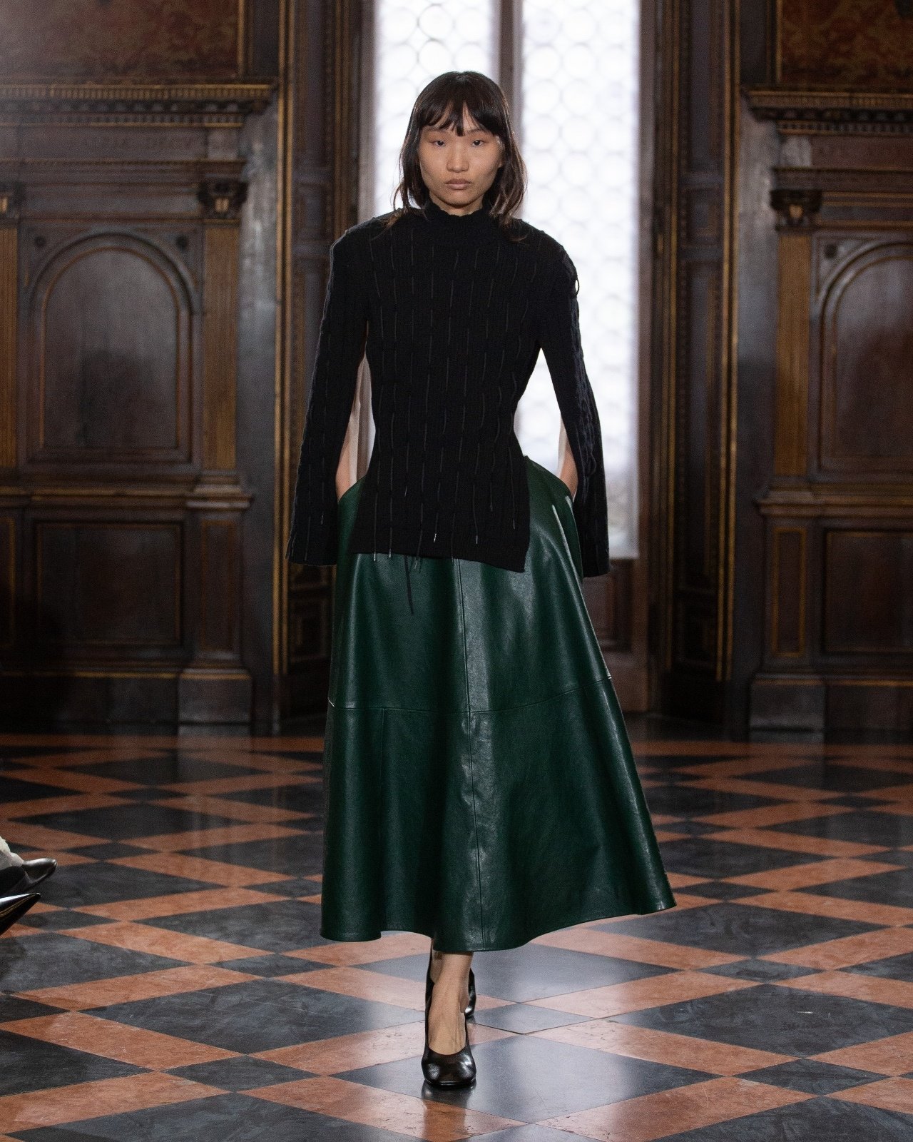 InstitutionbyGalibGassanoffFW25_4x5_Look23.jpg