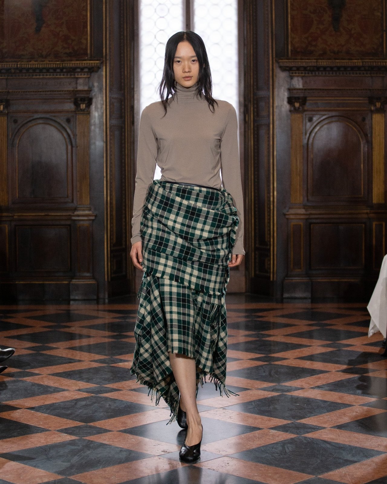 InstitutionbyGalibGassanoffFW25_4x5_Look12.jpg
