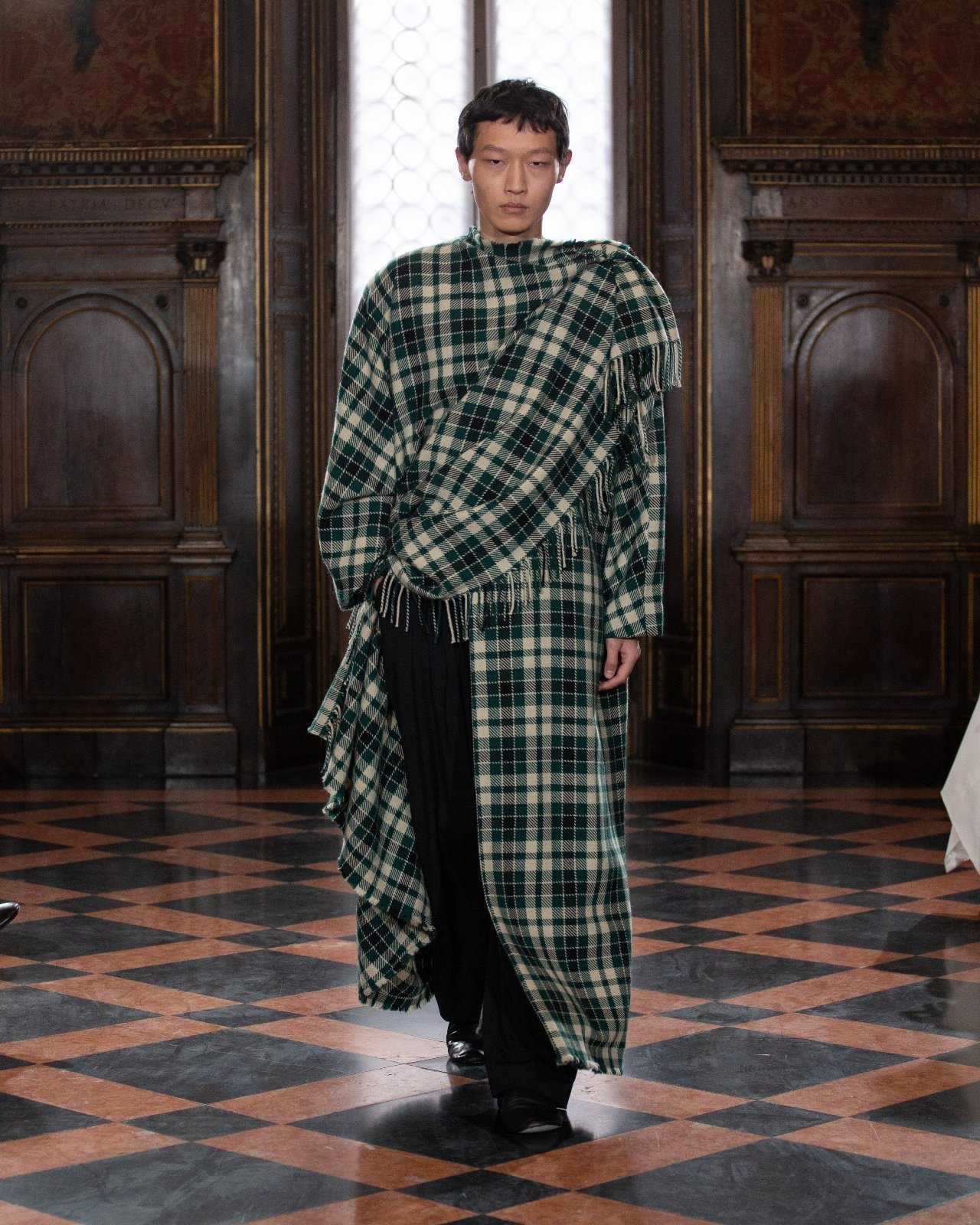InstitutionbyGalibGassanoffFW25_4x5_Look10.jpg