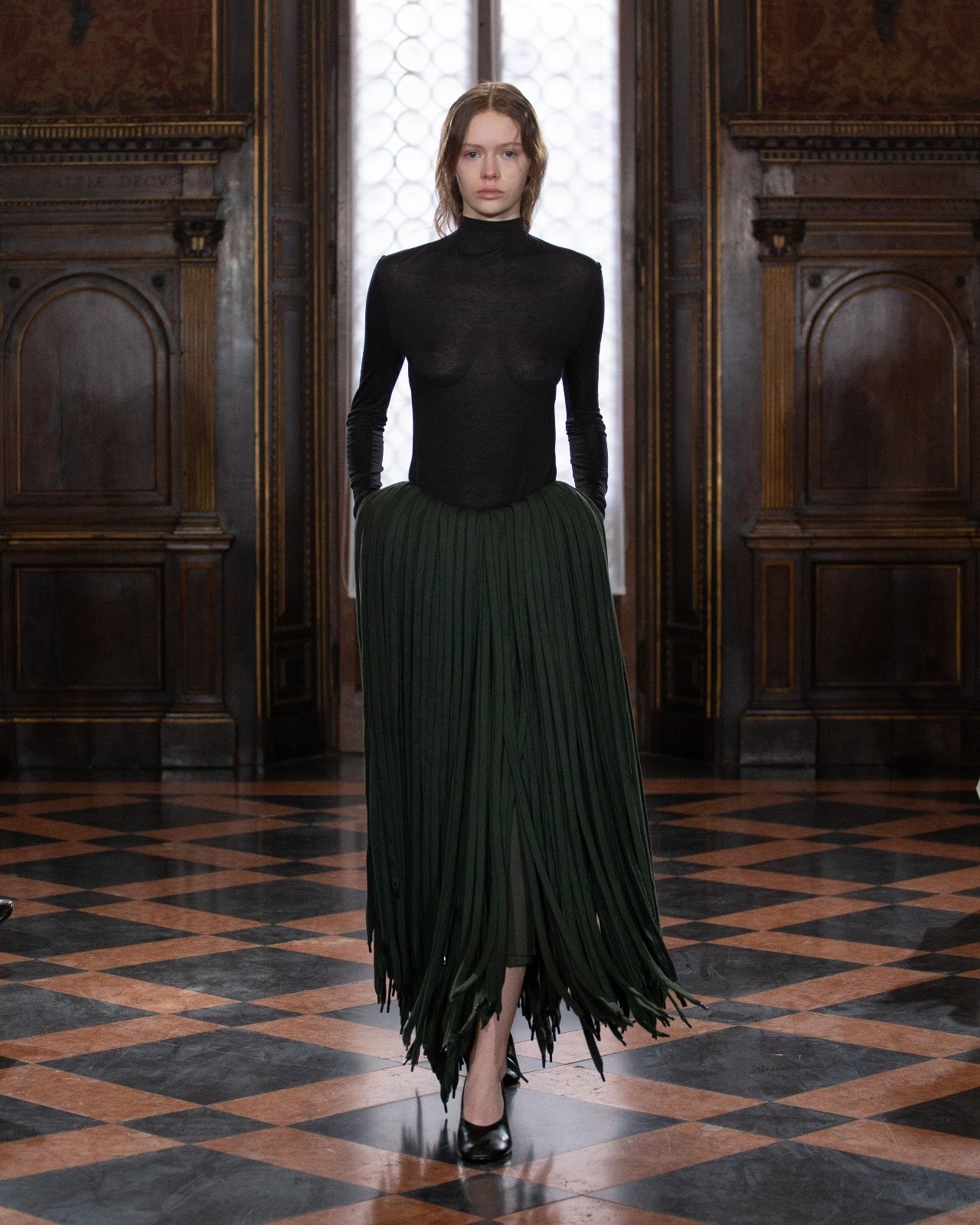 InstitutionbyGalibGassanoffFW25_4x5_Look18.jpg