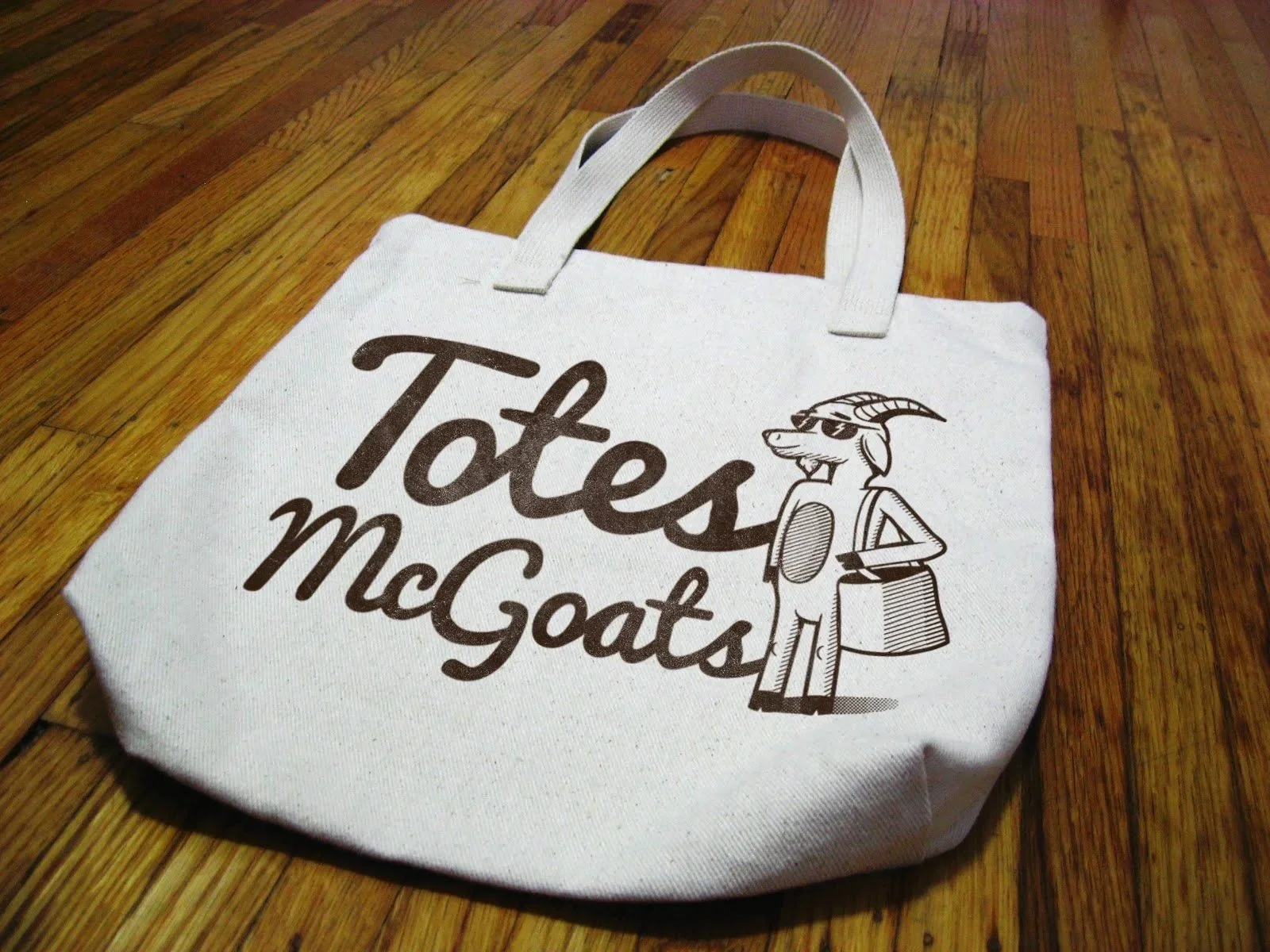 erik_tote.jpg
