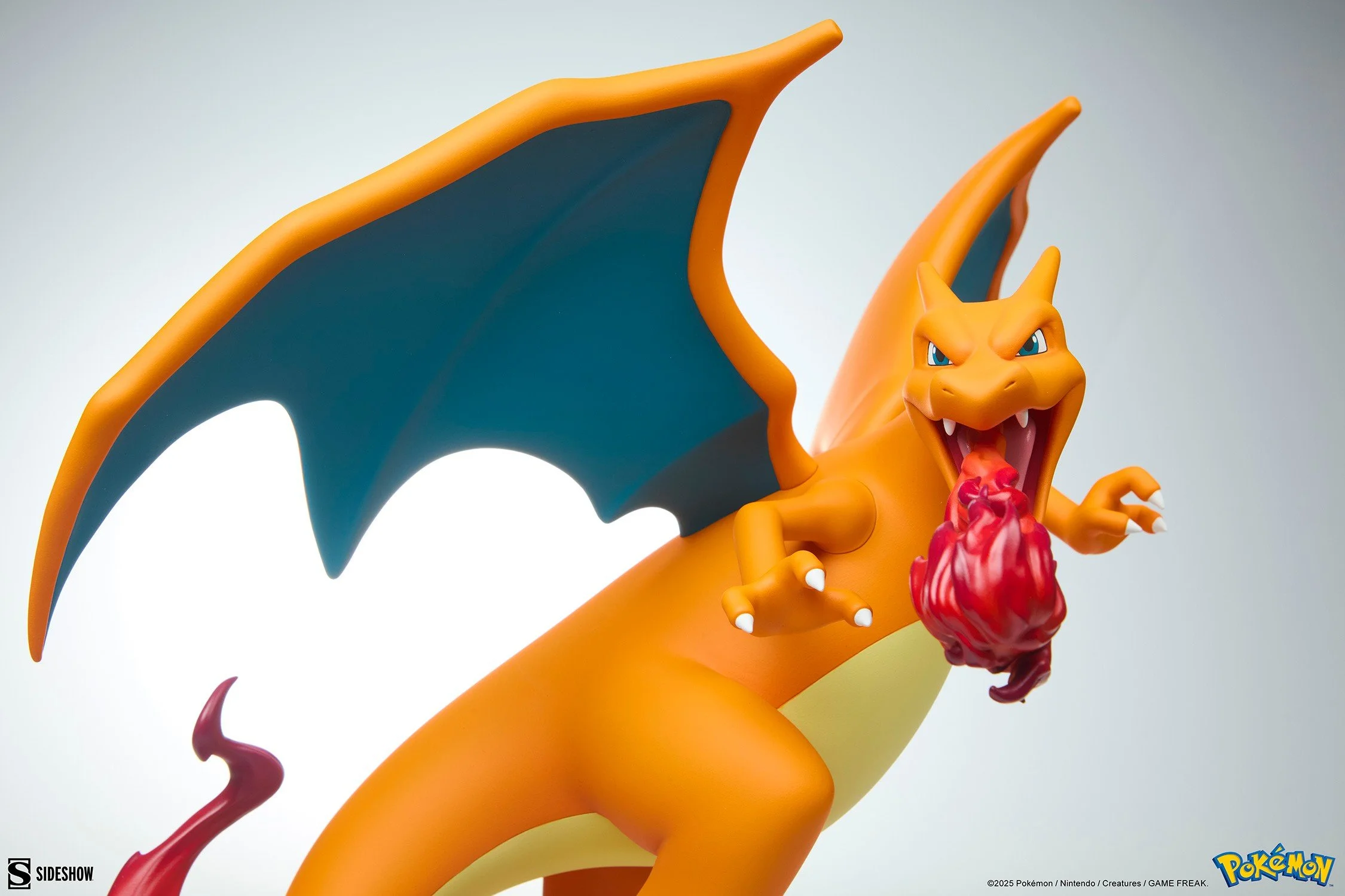 sideshow-collectibles-pokemon-charizard-statue-gallery-68a7b62c28149.jpg
