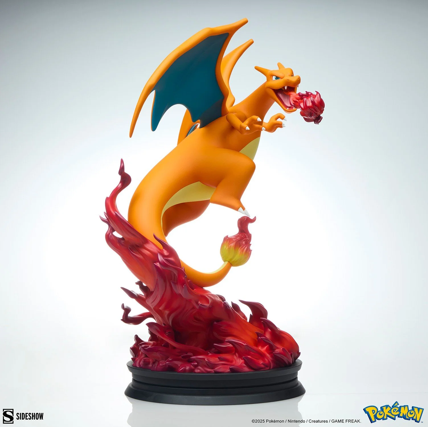 sideshow-collectibles-pokemon-charizard-statue-gallery-68a7b62add0e9.jpg