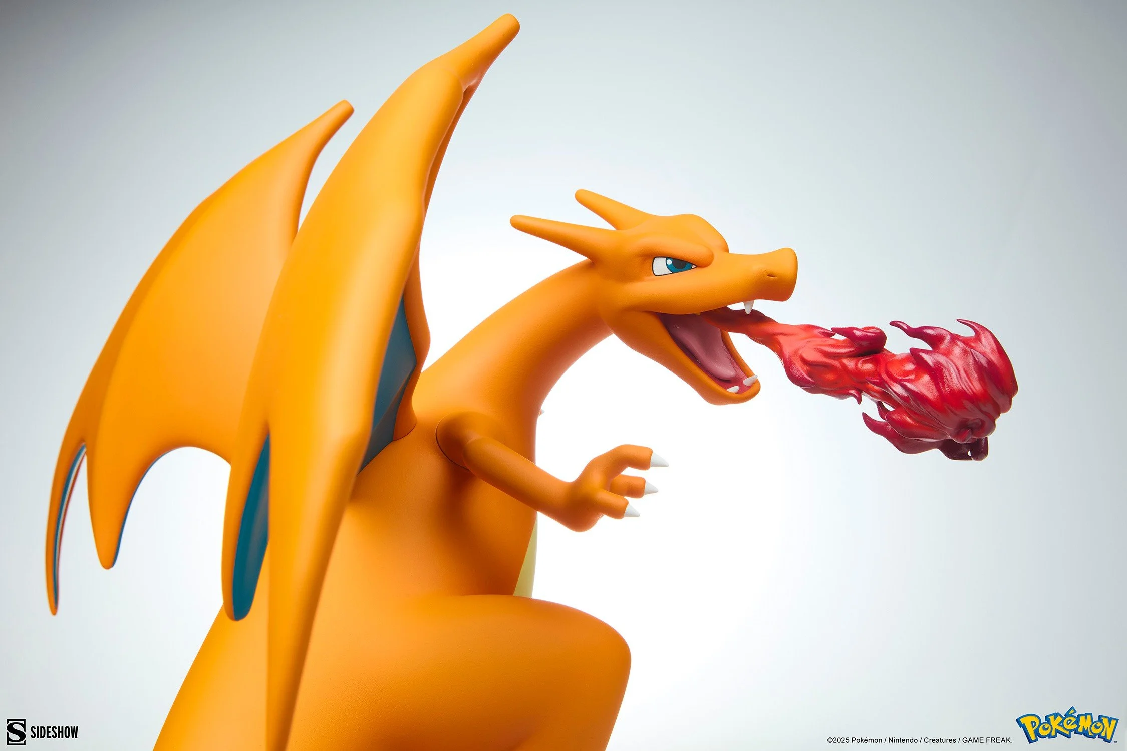 sideshow-collectibles-pokemon-charizard-statue-gallery-68a7b62b43468.jpg