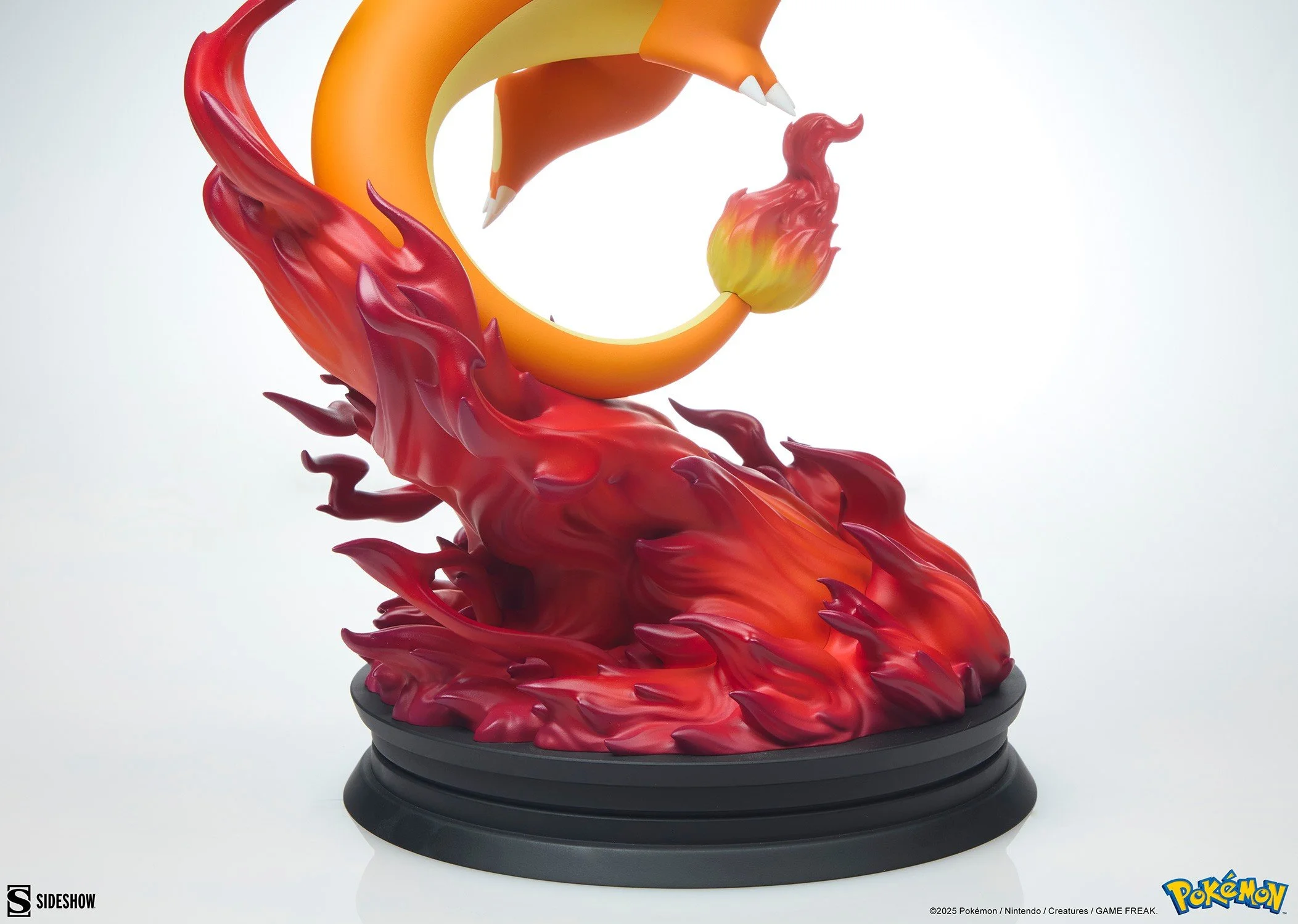 sideshow-collectibles-pokemon-charizard-statue-gallery-68a7b62bb086f.jpg