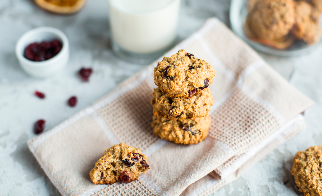 Chewy Oat and Raisin Biscuits