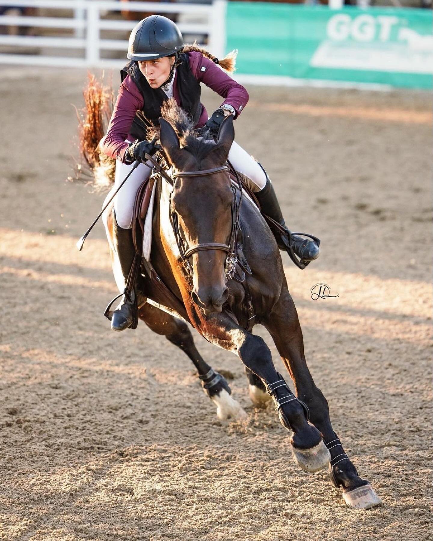 Dublin B. came in 2nd 🥈 place in the 1.30m $10,000 GrandPrix @hungintoncentralparkequeatriancer on Saturday August 13th and Ceazanne came in 3rd🥉 place with my father @georgesbittar_ 

Repost from @ameliebittar
&mdash;&mdash;&mdash;&mdash;&mdash;&m