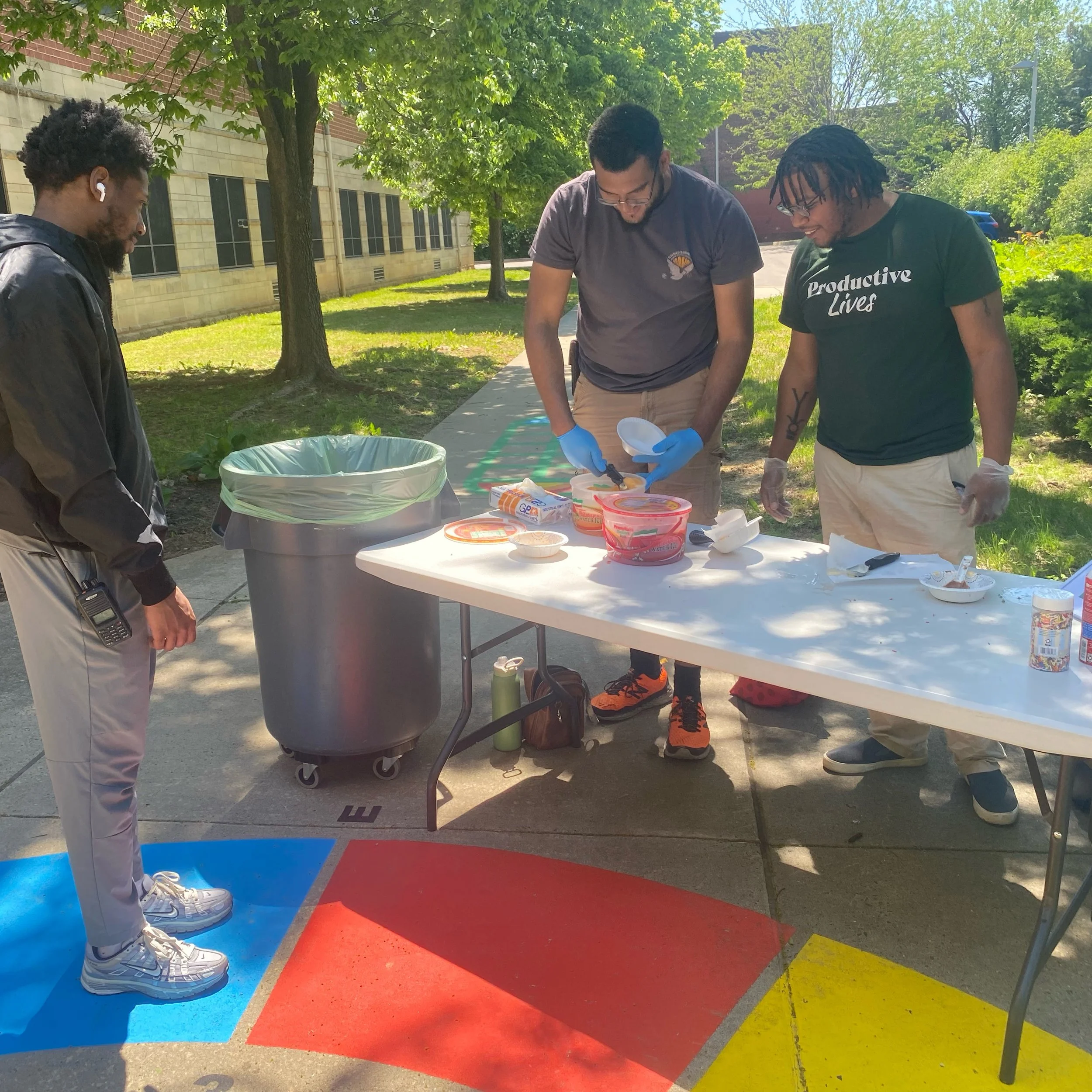 What an amazing time recognizing and appreciating the teachers and staff at Willard Elementary School! Thank you everyone who helped out during the week!