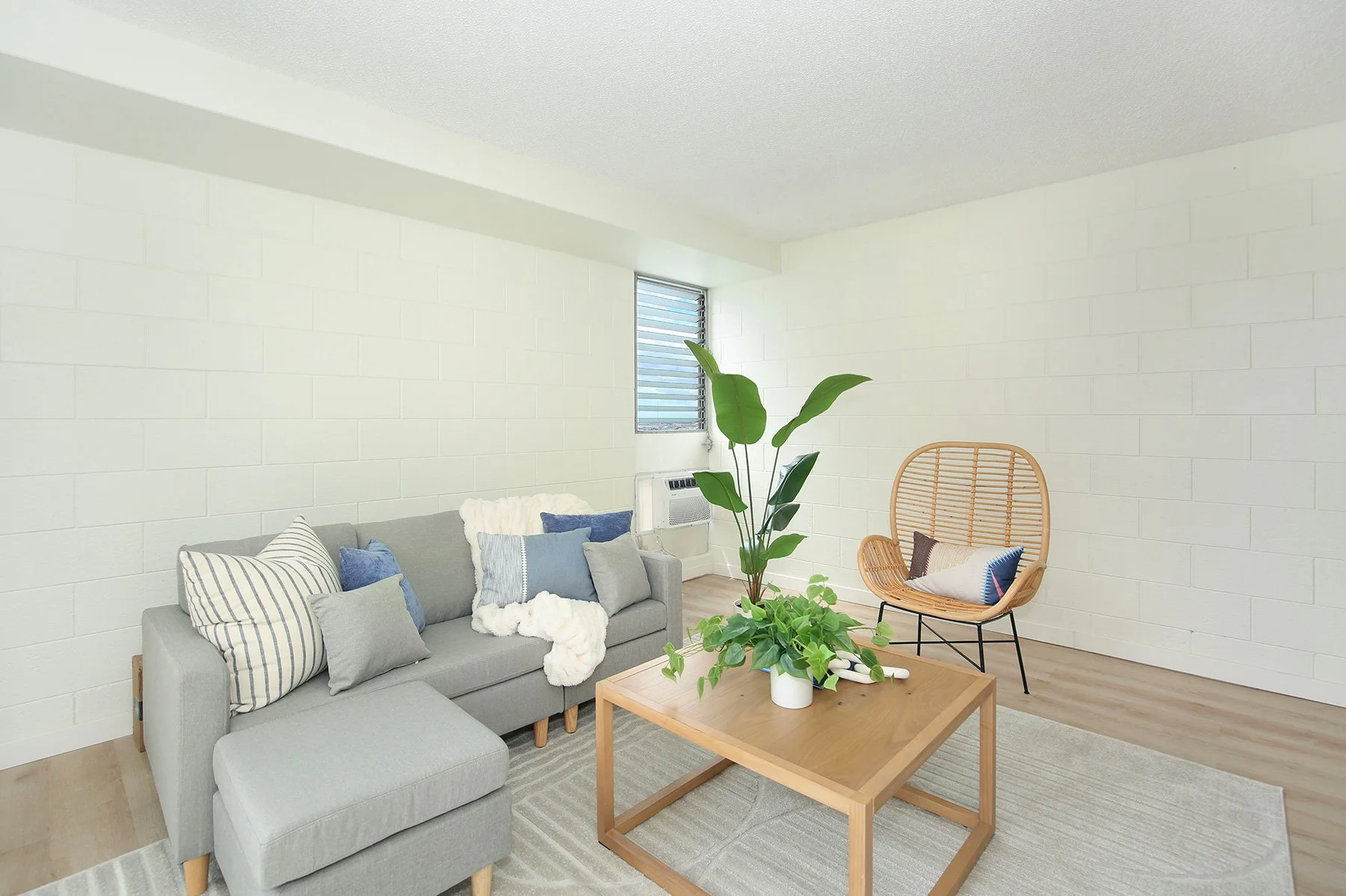living-area-3.jpg