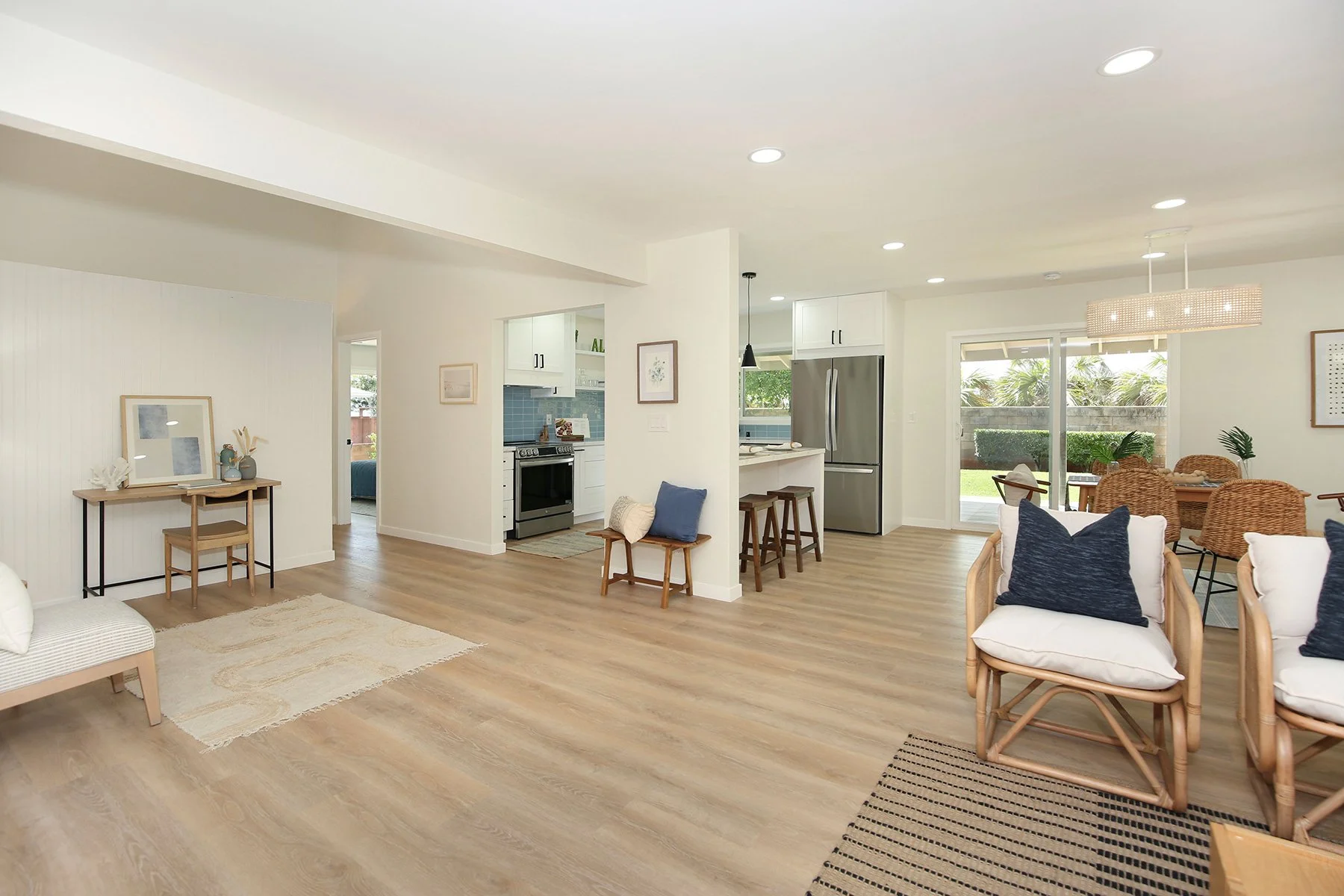 living-area-3.jpg