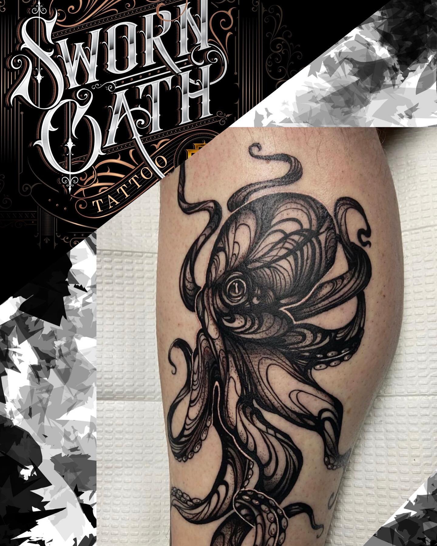 Awesome octopus tattoo done by @wesmane @swornoathtattoo 
Stop in, give us a call or send a message to book! ⚰️⚰️⚰️⚰️⚰️⚰️⚰️⚰️⚰️⚰️
.
.
📍Sworn Oath Tattoo
5777 Olde Wadsworth Blvd 
Arvada, Colorado 80002
.
.
#swornoathtattoo #tattoo #tattoos #tattooed