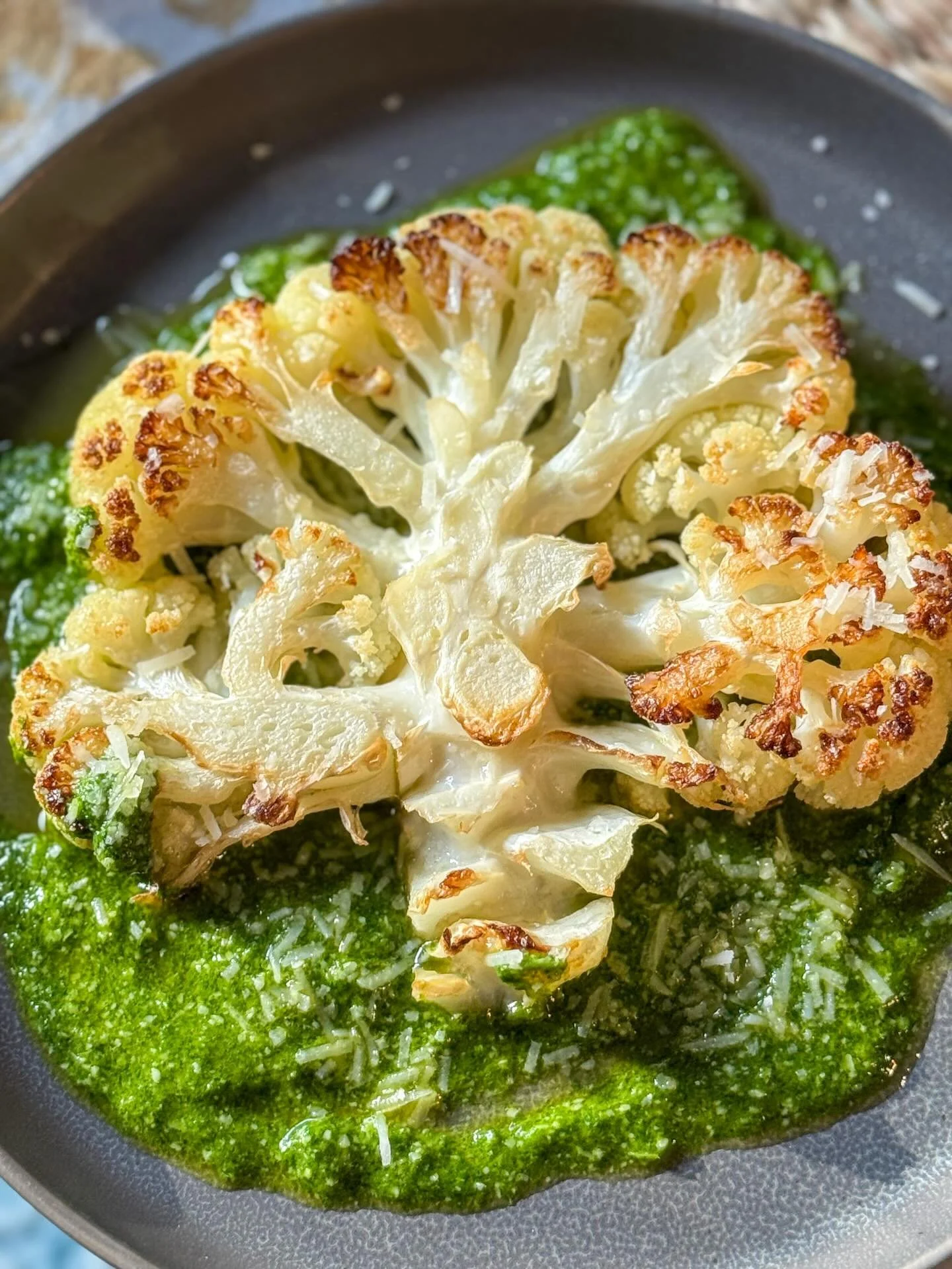 After all that Thanksgiving goodness&hellip; a little veggie moment feels right. 💚✨

#thankful #privatechef #cleaneating