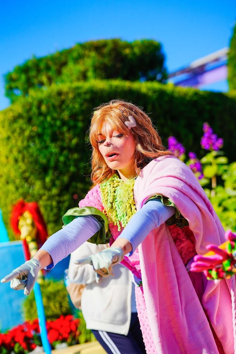 Live Event Beauty -  Mariah "Sleepy" Who for Universal Orlando Resort