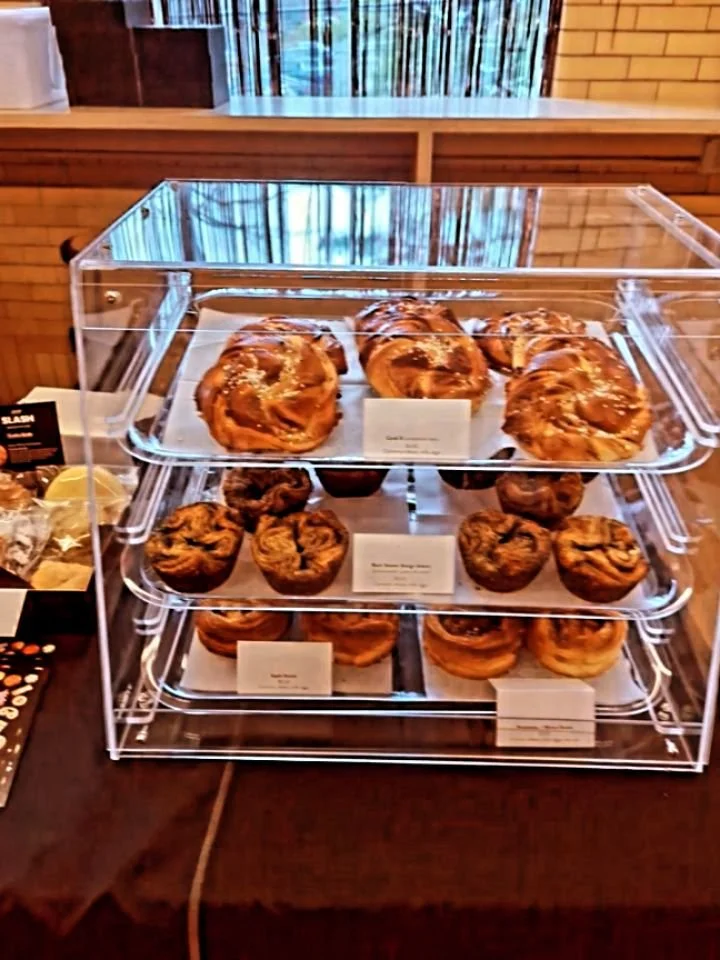 /// We're at @studiotwothree's Winter Market again this weekend! If you ordered a cookie box, swing through today or tomorrow to pick it up! If you didn't get a chance to order one, we have some extras for sale, plus plenty of pastries, cookies, and 