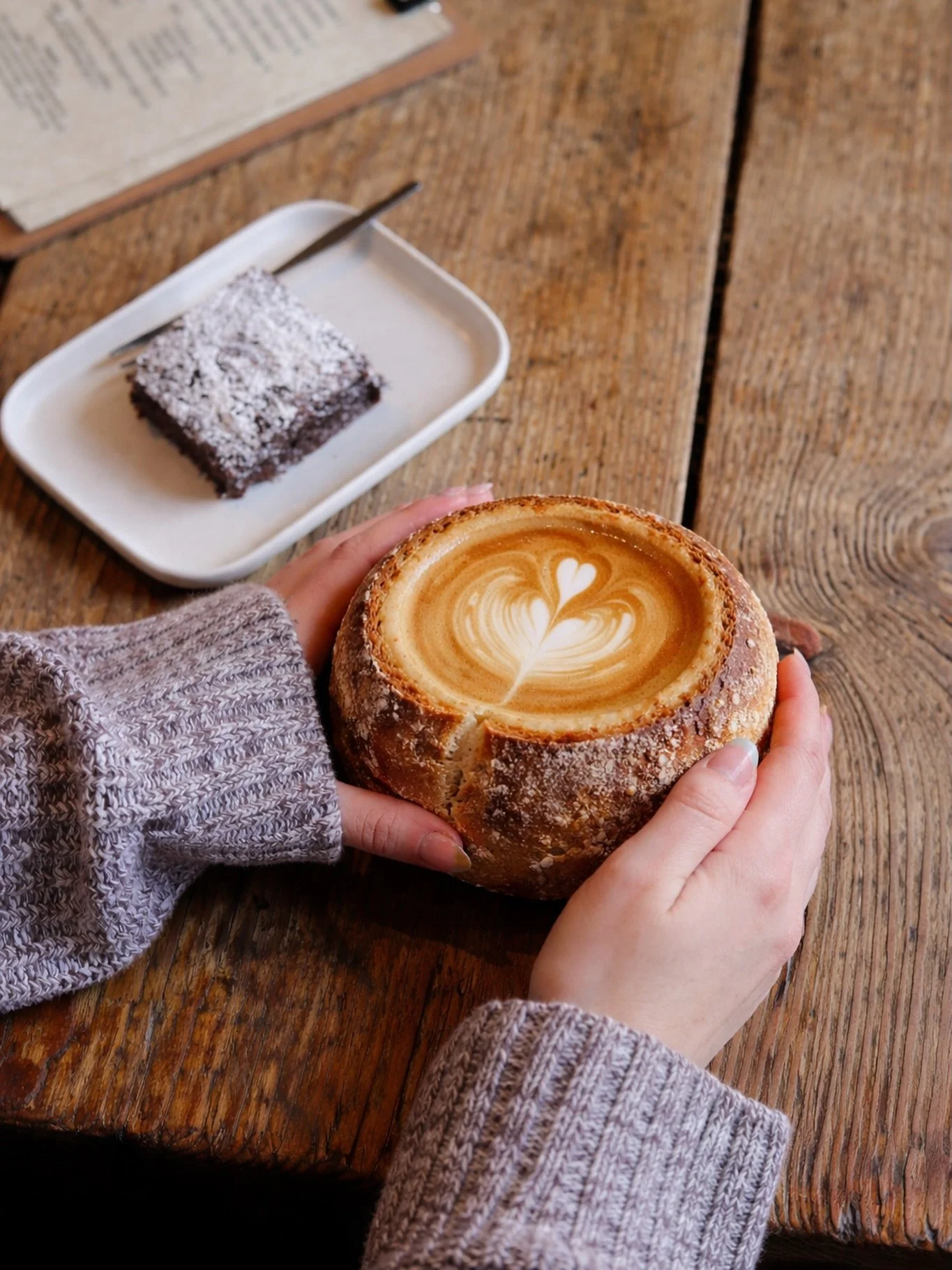As autumn really sets in, we&rsquo;re embracing the cozy vibes 🍂 

For sustainability all cups are being replaced with sourdough ends, effective immediately ☕️🍞 

We&rsquo;re excited to introduce our new Sourdough Ends Service. 

From today, all co