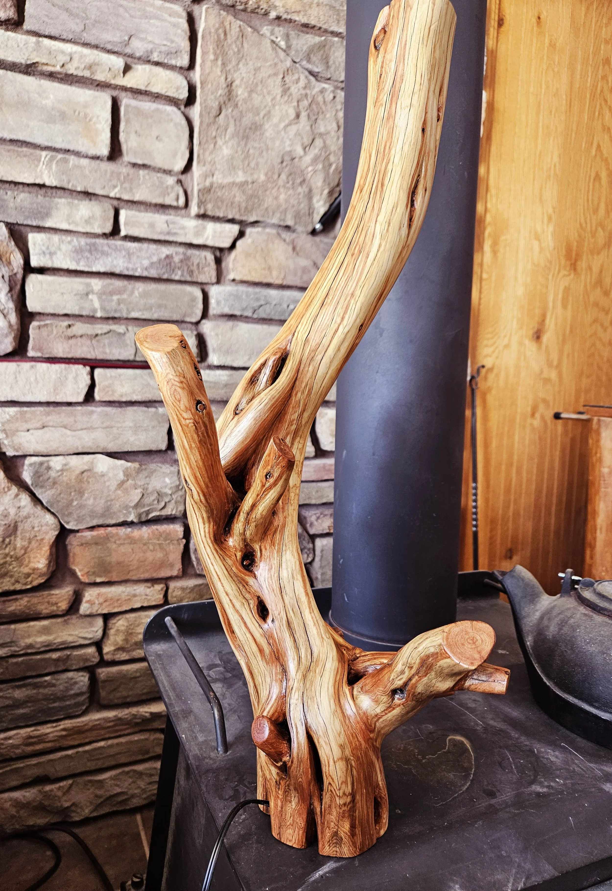 Juniper lamp body.jpg