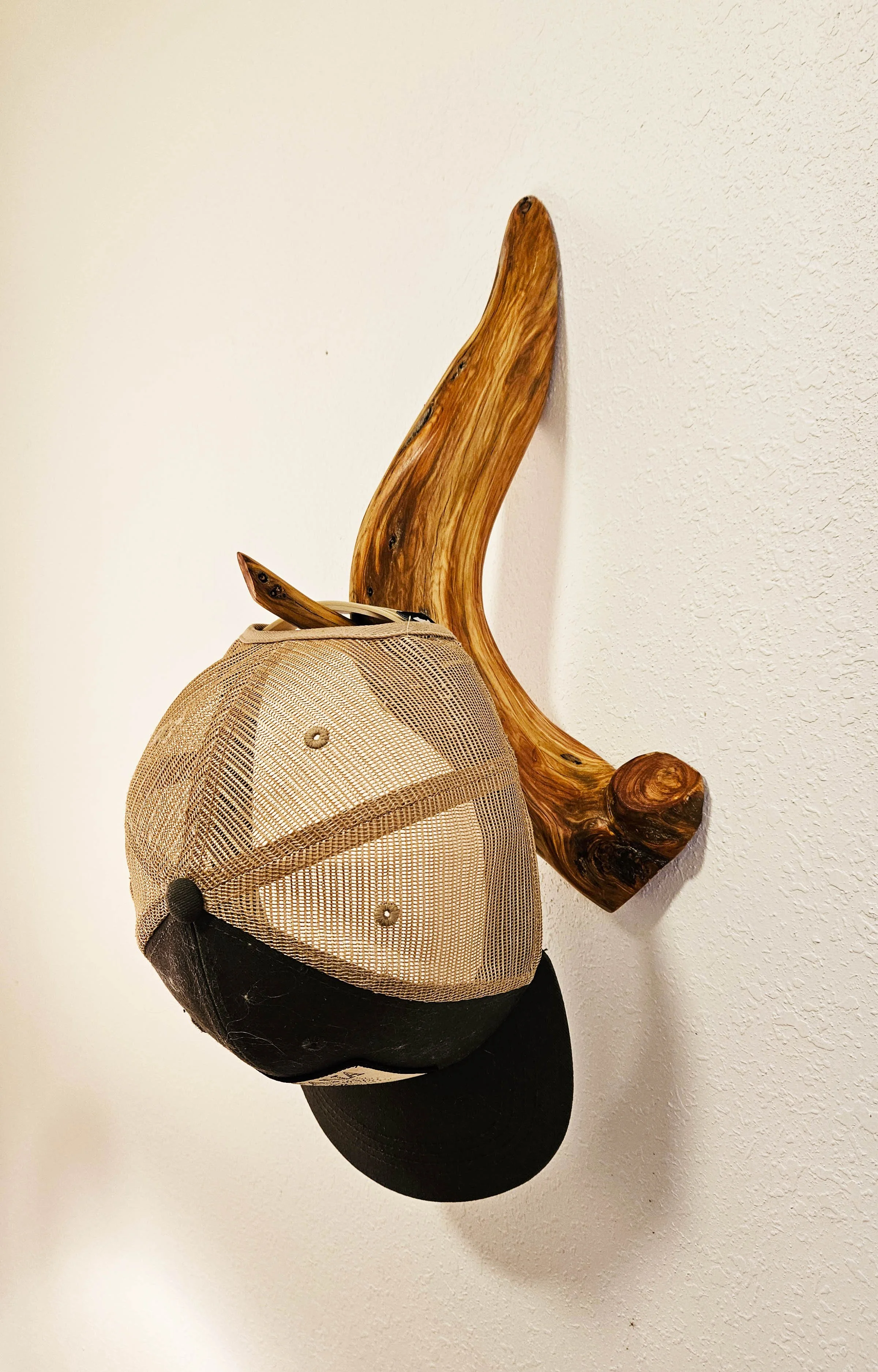 wall hat hook.jpg