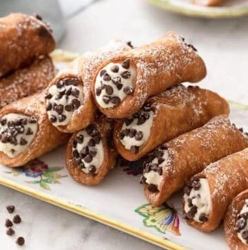 sicilian cannoli1.jpg