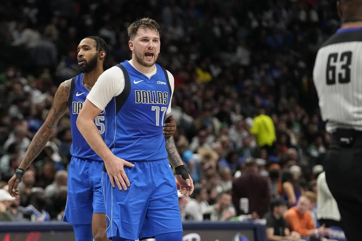 The Mavs Carry Out a Ridiculous 30-0 Run and Yet Still Lose