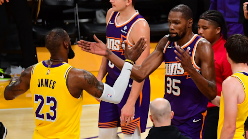 Lakers Outlast Suns in Last In-Season Tournament Quarterfinal Game