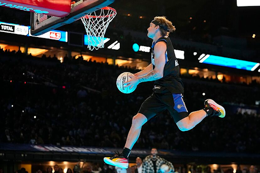 Night of Repeats as Mac McClung Wins Dunks Contest, Damian Lillard Wins Three-Point Contest
