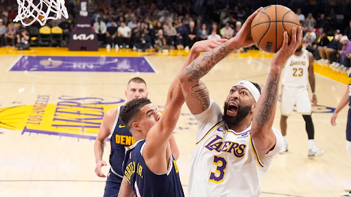 Lakers Avoid Elimination Beating Nuggets in Game Four