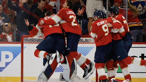 Panthers Hold on to Beat Oilers for Their First Stanley Cup in Franchise History
