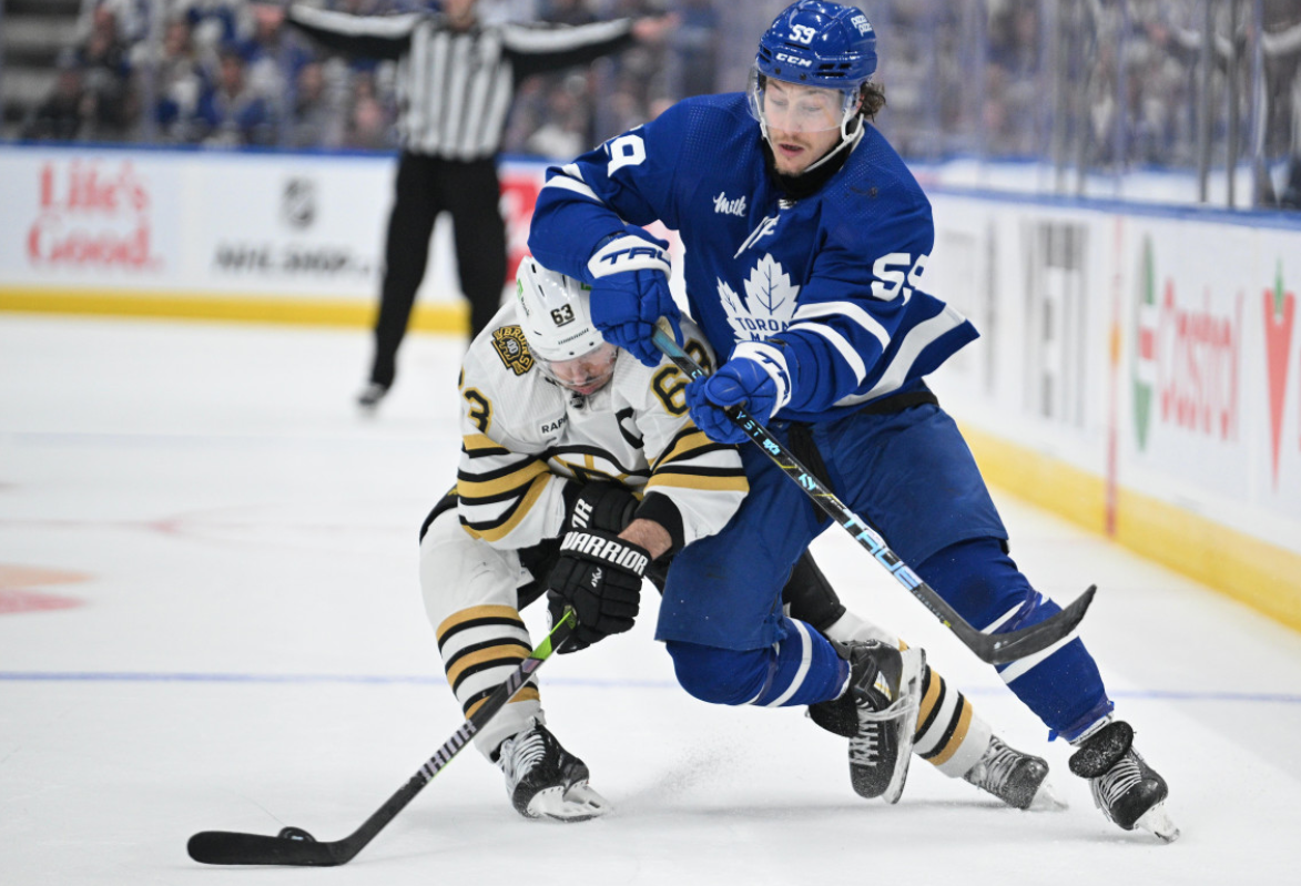 2020 All-Star Winger Signs with the Blackhawks&nbsp;