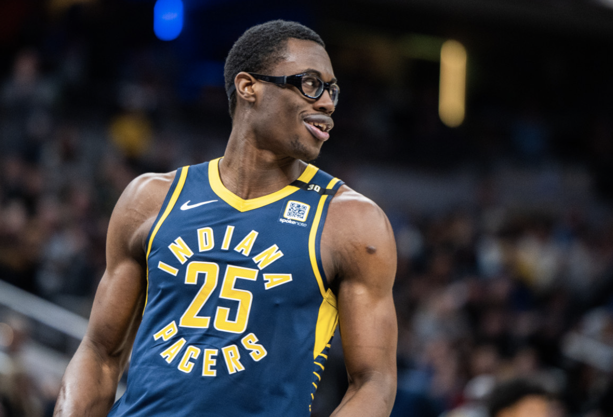 Former 10th Overall Pick Inks New Deal with the Bulls