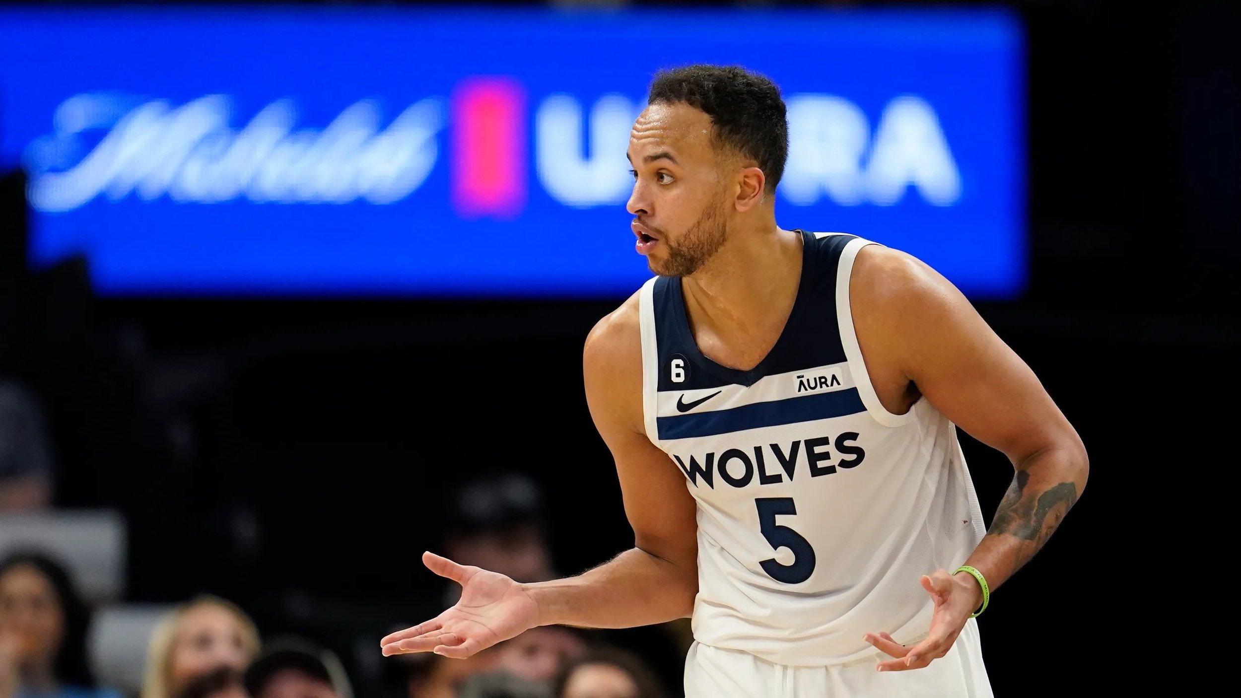 Nine-Year Veteran Wing Inks a Deal with the Warriors