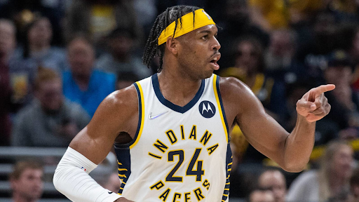 3-Point Specialist Agrees to Sign-and-Trade Deal with the Warriors