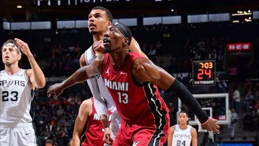 Early Predictions for Players Who Could Win Defensive Player of the Year