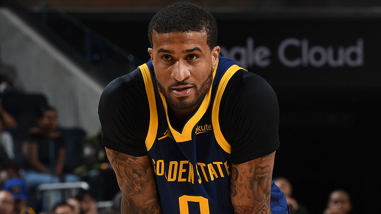 2021-22 NBA Champion Re-Signs with the Warriors