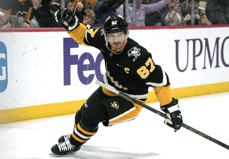 Sidney Crosby Sets New Franchise Mark in Penguins Win Against Islanders