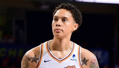 From Mercury to Dream: 10-Time WNBA All-Star’s New Chapter